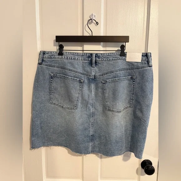 Edited by Remi Bader Women's Utility Mini Denim Skirt - Picture 3 of 9